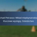 Bobby Smyrniotis: Historia tła, Wczesna ekspozycja na piłkę nożną, Wsparcie rodziny